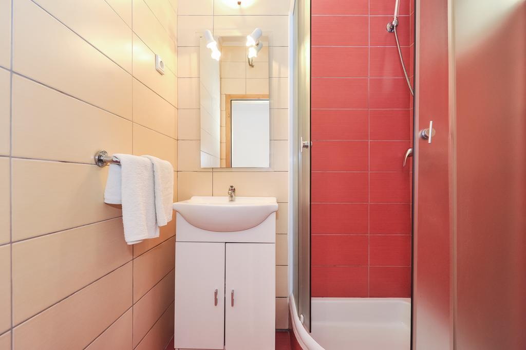 Apartments Marta Starigrad Paklenica Room photo